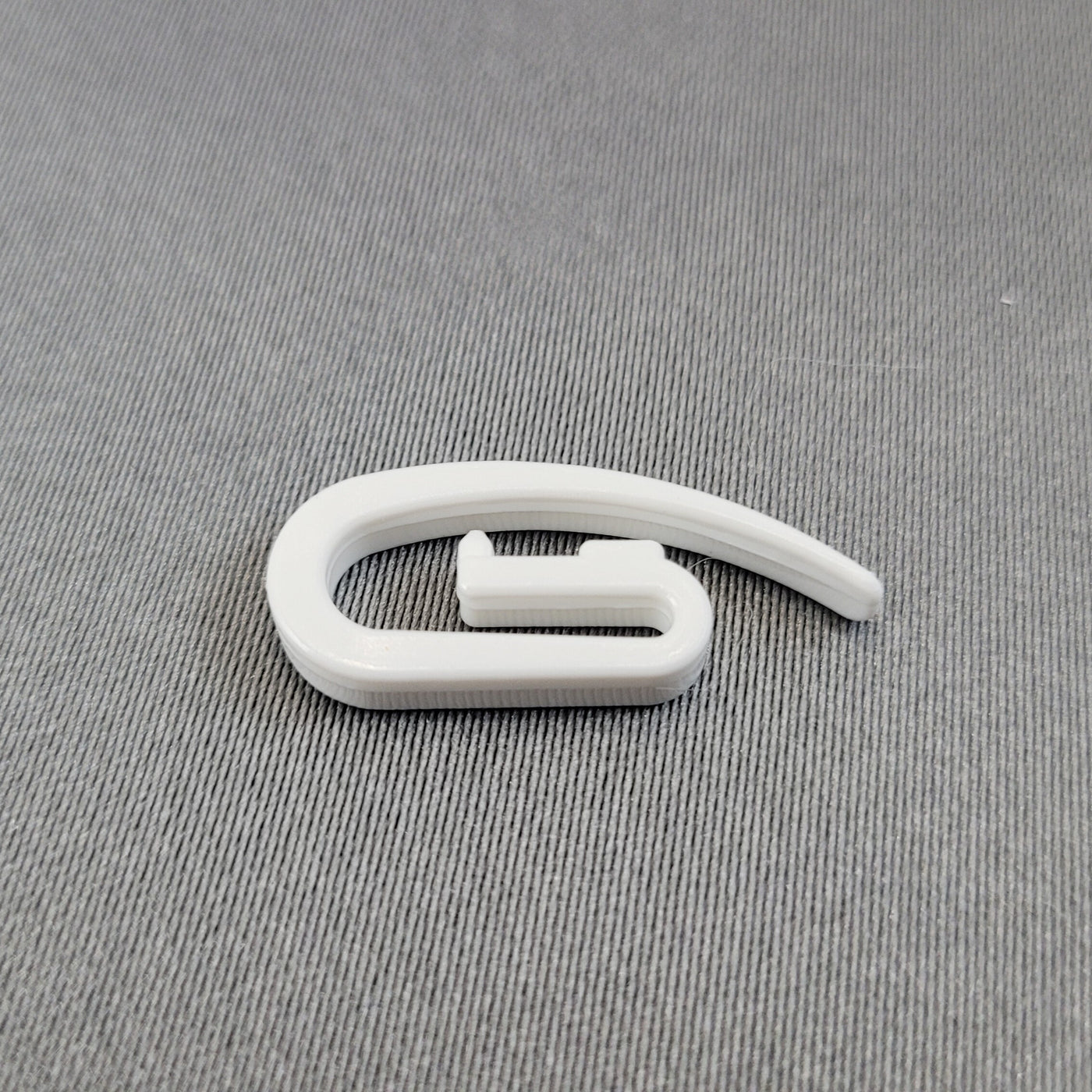 S-Wave Curtain Hooks White – Ripple Fold Curtain Hardware