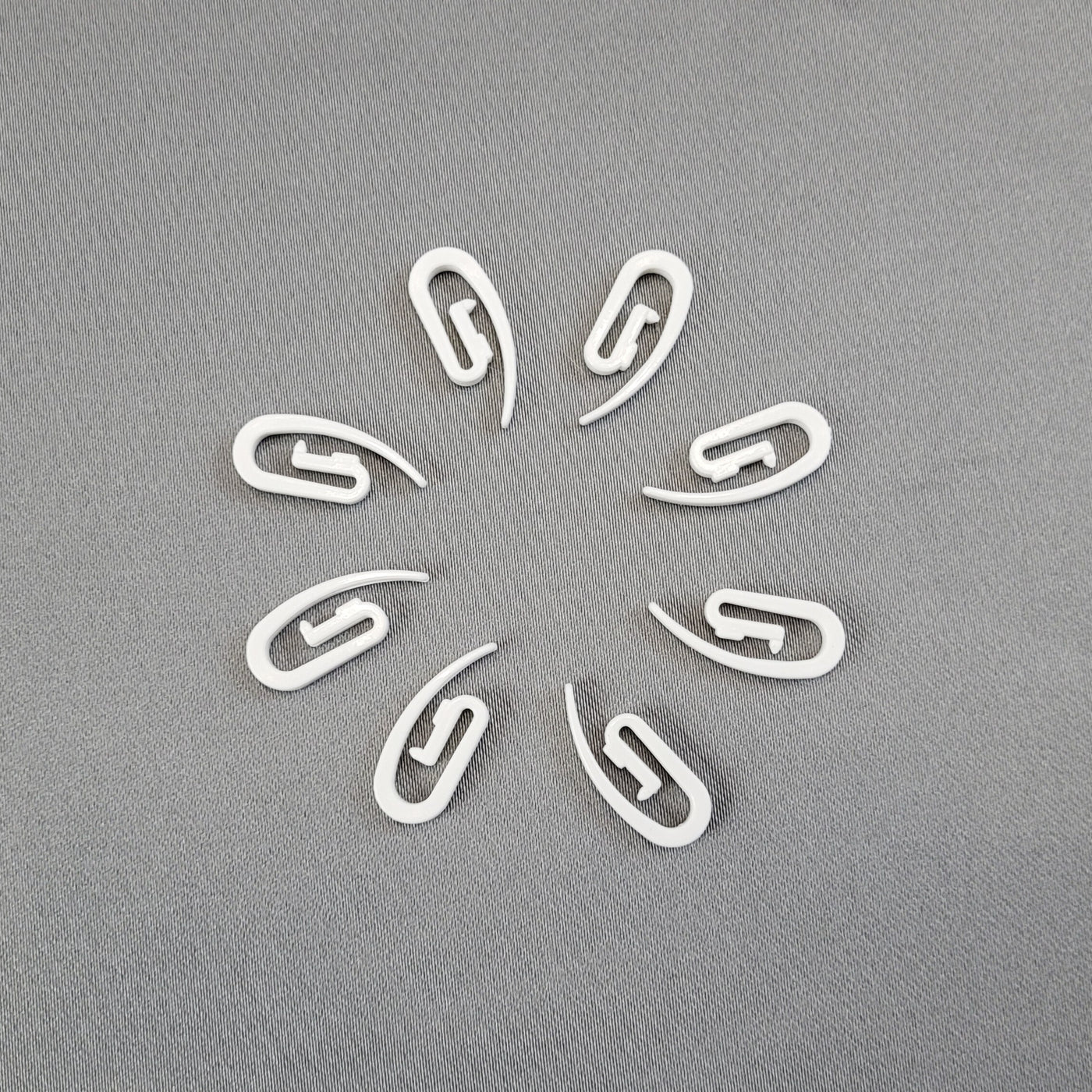 S-Wave Curtain Hooks White – Ripple Fold Curtain Hardware