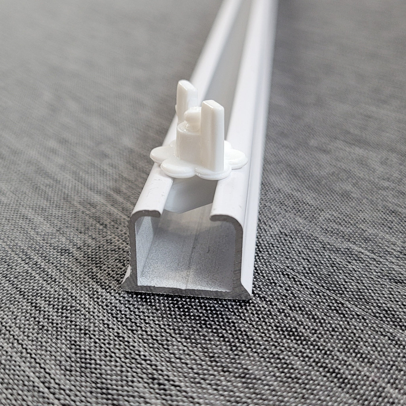 Curtain Track Stop – Adjustable & Reusable Curtain Rail Clip (White) | Fits multiple Wave/ Riplefold Tracks